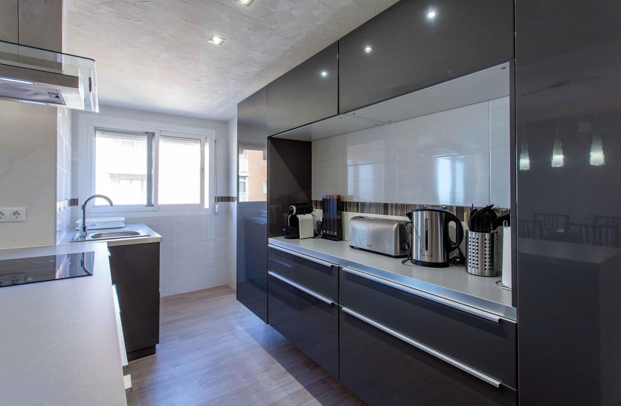 Apartment Malvarrosa Beach Cavite บาเลนเซีย ภายนอก รูปภาพ