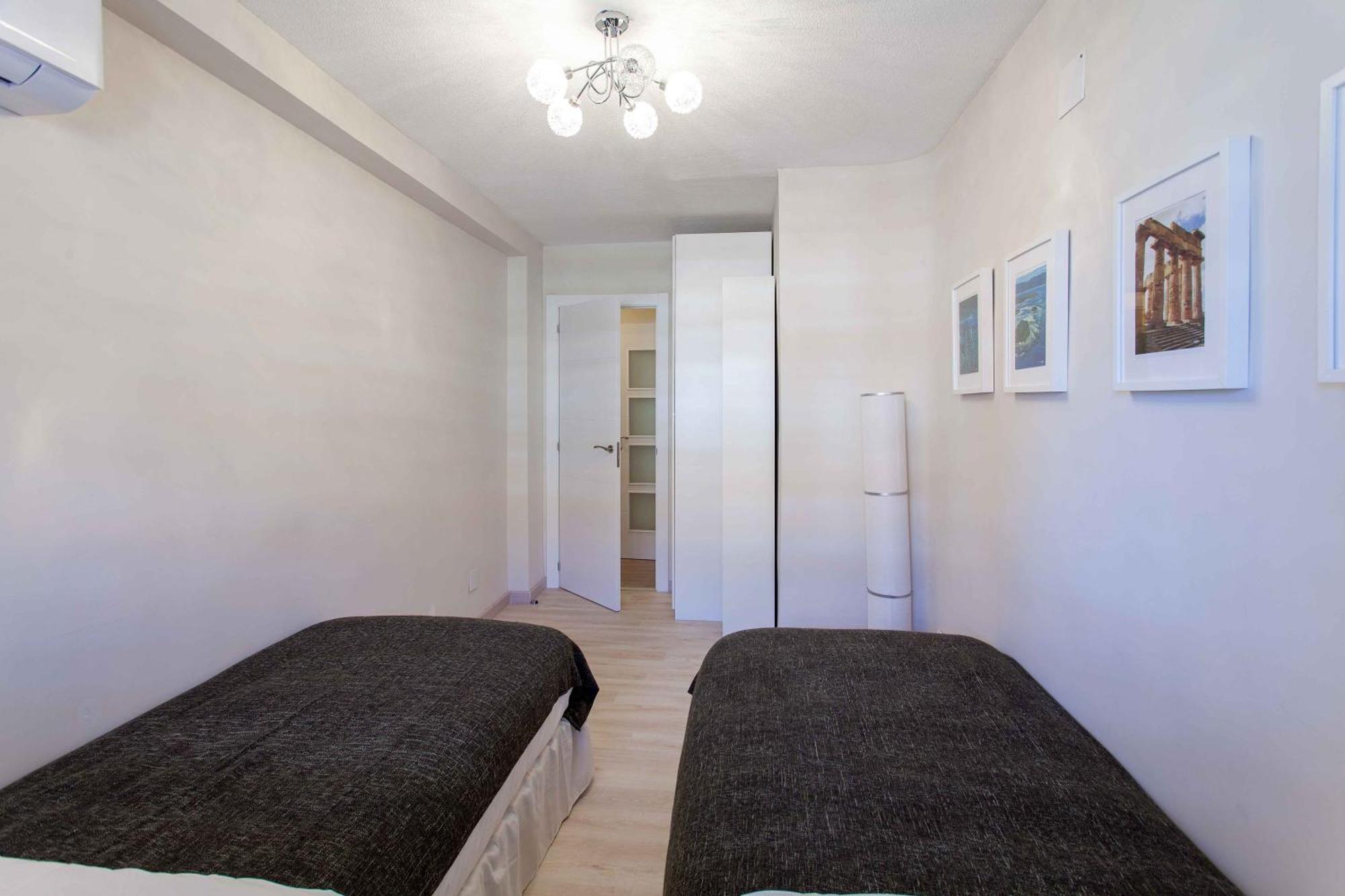 Apartment Malvarrosa Beach Cavite บาเลนเซีย ภายนอก รูปภาพ